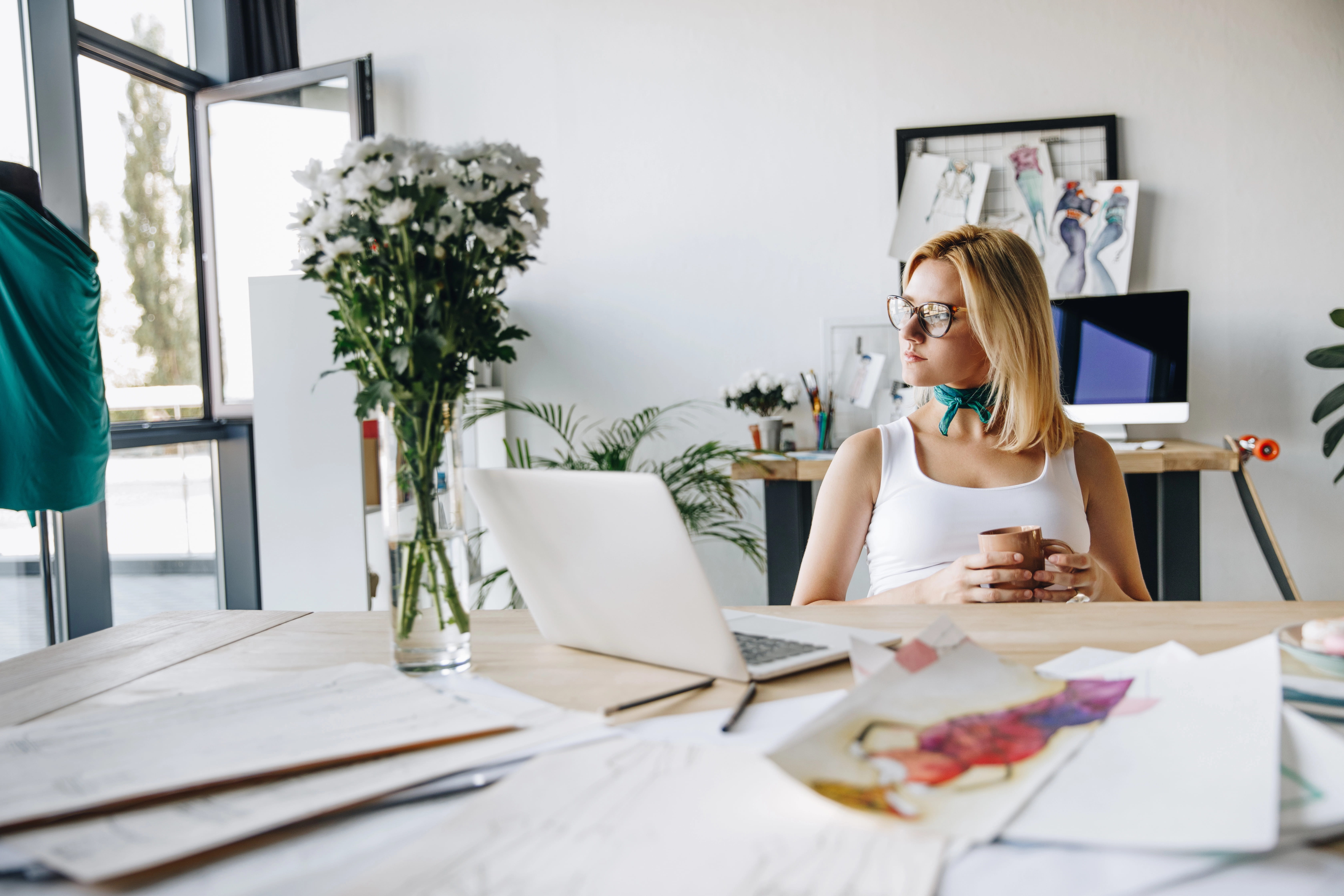 Benefits of Having Flowers in Your Office