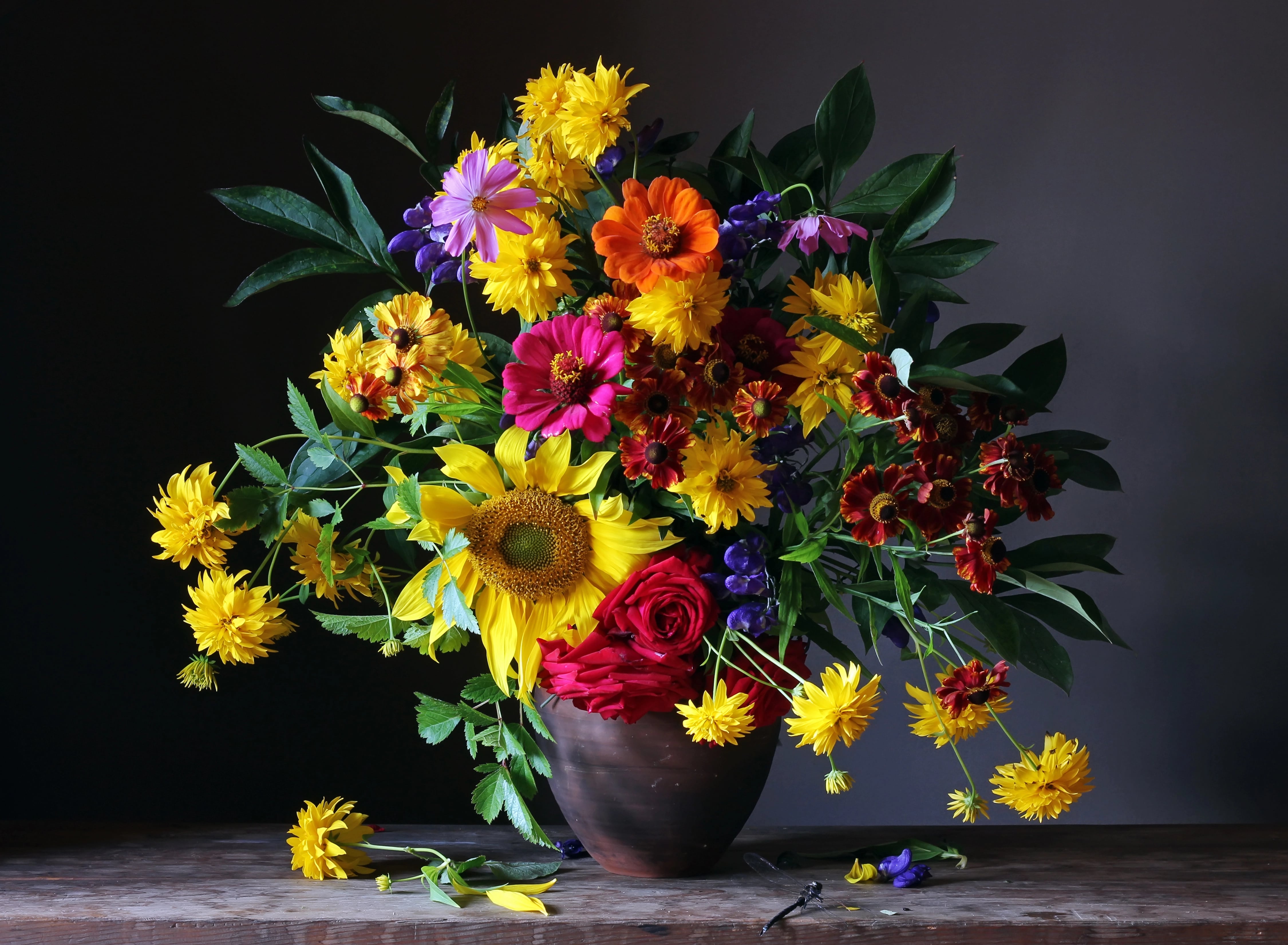 The Art of Floral Gifting: Etiquette and Tips