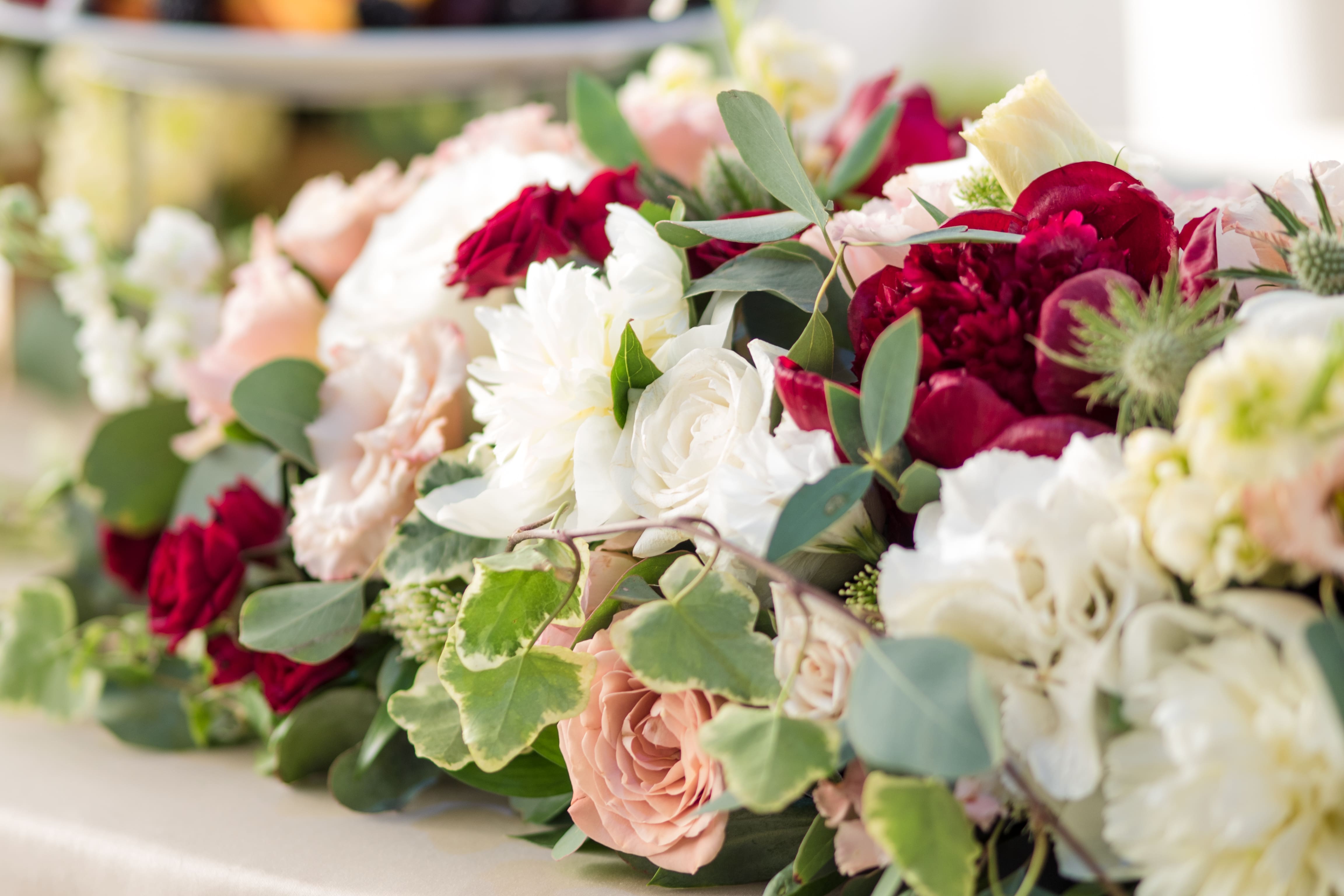 The Most Luxurious Flowers for a High-End Gift