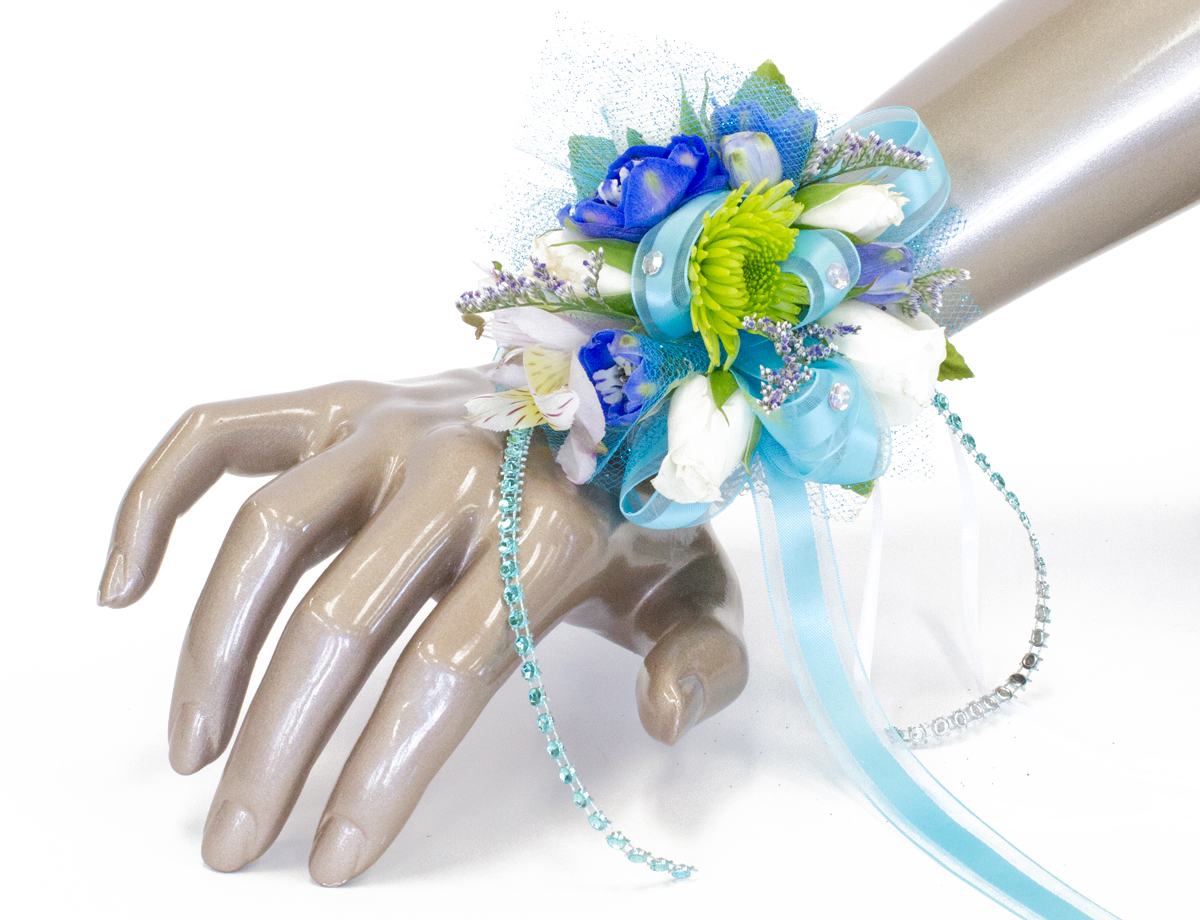 Diva Line of Corsages - Blue Passion - Columbus OH Florist - Flowerama ...